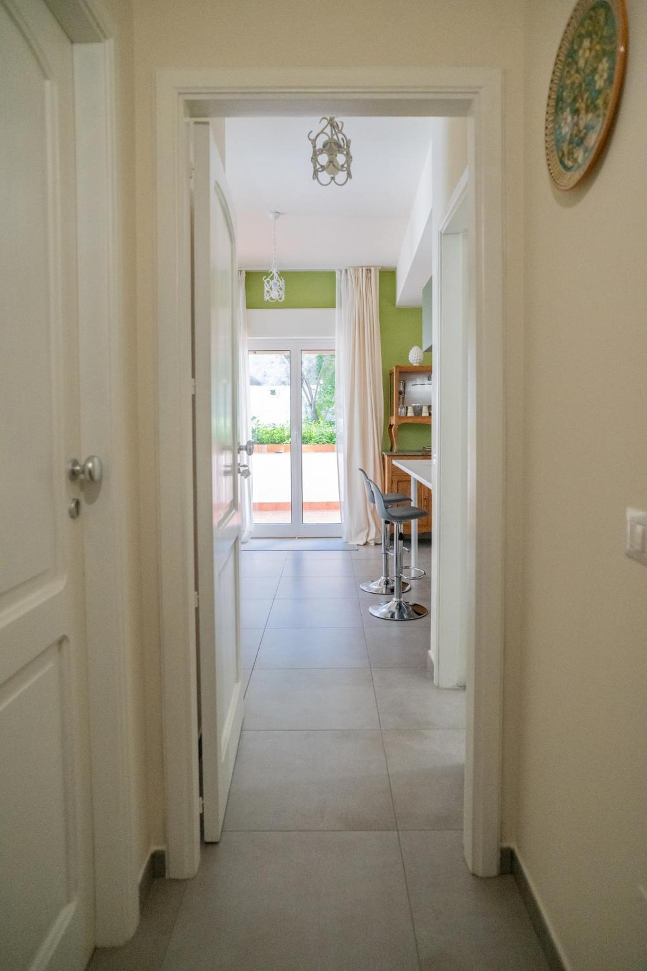 Atenasio Garden Suite, Elegance & Relaxation In The Heart Of Apartment